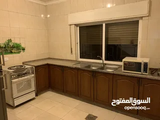  12 استديو مفروشه للايجار اليومي (خدمة 24 ساعة) Furnished apartment for daily rent (24 hours service)