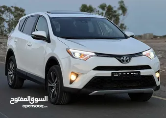  1 للبيع تويوتا رافور موديل 2018 Xle وارد امريكا السياره عاده وارد  نظام تشغيل اتوماتيكي اللون ابيض