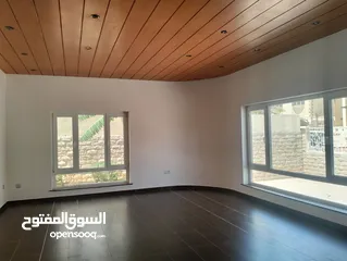  11 Villa for rent in Al Azaiba 18 November