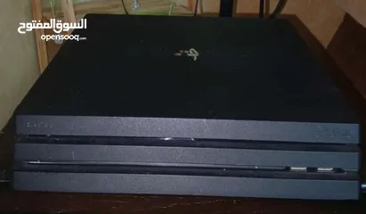  3 بلايستيشن 4 برو للبيع وبسعر مناسب وما بنختلف