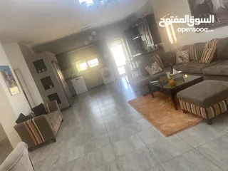  6 بيت مستقل للبيع منطقة هادئة ومريحة للسكن