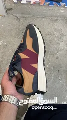  2 A new balance ملون شبه جديد أوروبي أصلي Original