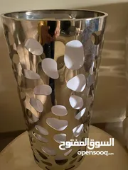  7 نثريات مختلفة للبيع بسعر رمزي