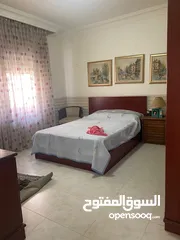  3 شقة فاخره للبيع طابق اخير مع روف في اجمل مواقع الرابيه بالقرب من السفاره الصينيه / ref 731