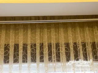  2 برداي مخماليه جميله للبيع