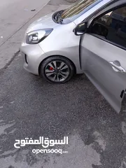  4 كيا مورنح 2016