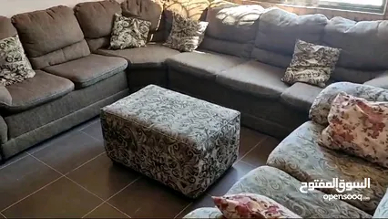  1 طقم كنب كورنر وغرفة نوم اولاد