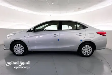  2 2022 Toyota Yaris SE / E  • Big Price Drop  • 1 Year free warranty • 327628