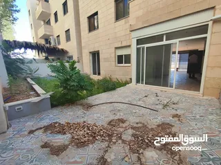  3 شقة قيد الفرش على ذوقك للايجار في عين منجد