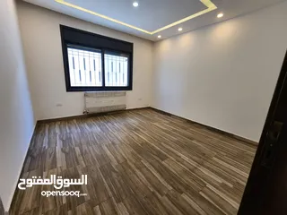  1 شقة فارغة للبيع في تلاع العلي - ref : 14647