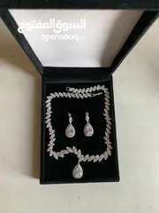  1 Necklace with earrings