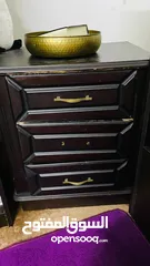  3 للبيع بهدف التجديد