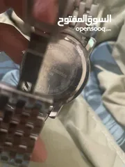  4 ساعه فيليب موريس  سويسري اصلي للبيع بسعر مغررررري.