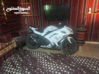  3 كاوزاكي نينجا 300 سي سي 2015 مستعمل