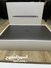  9 ماك بوك اير M1 استخدام اسبوع فقط  مشحون مرتين كفاله ابل سنة شرق اوسط