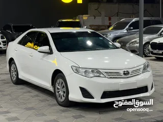  3 TOYOTA CAMRY SE 2015