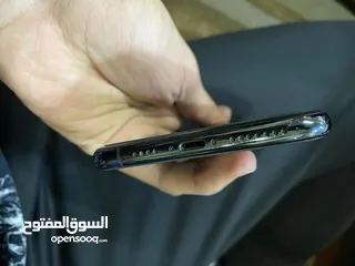  4 ايفون 11 برو ماكس