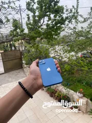  4 آيفون 13عادي الجهاز بصلاه على النبي 128 قيقا مش مغير اشي بطاريه 86 الاصليه الجهاز كثير نظيف