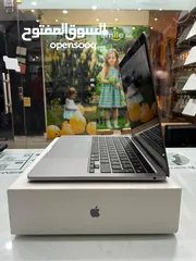  4 MacBook pro m1 2020 لم يتم استعماله تقريباً