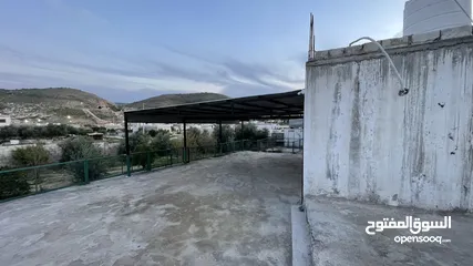  6 مدرسه للبيع