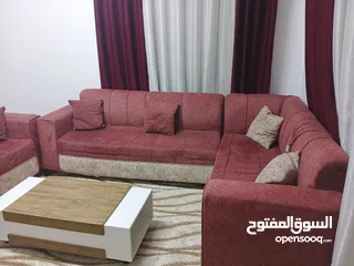  18 اثاث مستعمل بحالة جيدة جدا للبيع في ابوعلندا