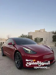  2 Tesla model 3 2022