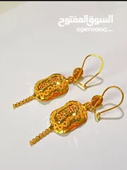  1 21kt yellow gold 4.4gr earing