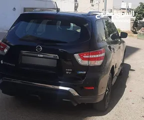  3 باثفاندر هايبرد 2018 شبه جديدة ممشي قليل جدا 47ألف كيلو فقط بحالة الوكالة