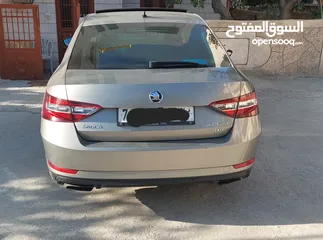 7 اسكودا سوبير بنزين 2018 قوه 2000 4x4 قوه 280حصان بانوراما  نقطه عمياء خروج عن المسار فل الفل بصمه