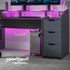  5 تشكيلة طاولات للعمل والدراسة تناسب الجميع مع إمكانية اختيار اللون والقياس حسب الطلب