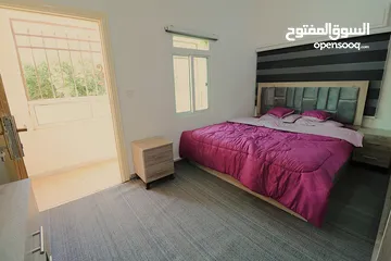  9 بدون عمولات - شقة مفروشة للإيجار الشهري في الثالثه مقابل السادسة عالشارع الرئيسي طابق ثاني عقش ممتاز