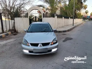  2 متسوبيشي لانسر موديل 2011