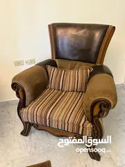  3 كنب للبيع بحاله جيده للبيع