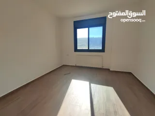  6 شقة مفروشة مع حديقة للايجار في عين منجد