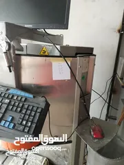  4 ماكينة خلط دهان مفعله على اغلب البرامج العالمية والمحلية بلاضافة الى ماكينة رجاج بحالة ممتازه