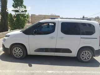  6 ستروين اي برلنجو (كهربائيه بالكامل) موديل 2023