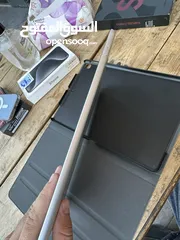  5 iPad 9 used like new