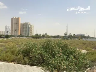  12 للبيع قطعة أرض سكنية فاخرة في مثلث قرية الجميرا (JVT)For Sale Prime Residential Plot in Jumeirah