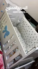  1 سرير طفل مستعمل نظيف