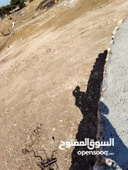  9 ارض للبيع جرش عنيبه قطعه مميزه جدا