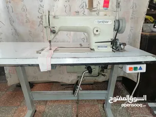  1 ماكنه خياطة نوع بلذر يابانيه الاصليه 60 دينار