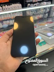  7 ايفون 16 برو ماكس 512 جيجا مستعمل اقل من اسبوع مع كفالة من شركة ابل لتاريخ 12/06/2026 بحالة الجديد