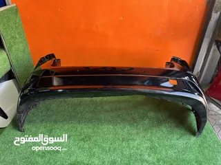  13 طمبون خلفي تويوتا بريوس 2019-2022  وسبويلر لميع مميز تويوتا بريوس 2019-2022 متوفر عدة الالوان ياباني