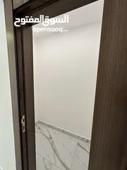  25 ‏شقة للبيع في أجمل مواقع ‏في أجمل مواقع ابو علندا 168 متر  طابق 2