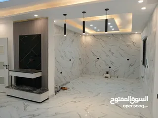  4 منزل دوبلكس ثلاث طوابق للبيع