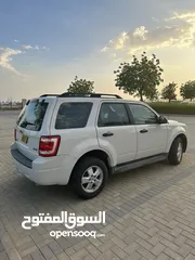  2 Ford Escape (GCC specs)