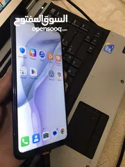  12 جهاز هواوي y9 2019 بحالة الوكالة استعمال بسيط .. كما هو موضح بالصور معاه شاحن وسماعات