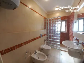  19 شقة غير مفروشة للإيجار 400م2 ( Property 19553 )-175107001