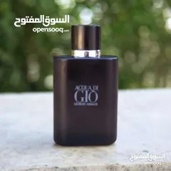  21 سعر البكج مكون من عطرين  شامل التوصيل ( صور المبخرة والمج هدية مع البكجات )