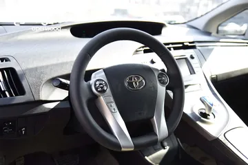  10 تويوتا بريوس هايبرد Toyota Prius Hybrid 2012